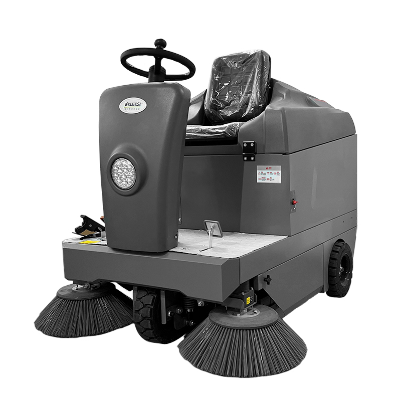 WJS-SD4駕駛三刷掃地車(chē)