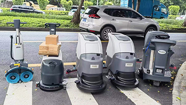 手推式洗地機要怎么使用呢？（手推式洗地機比較好的使用方法）